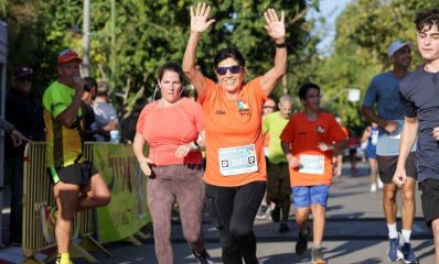 זהבה שמואלי על קו הסיום. צילום: רונן טופלברג