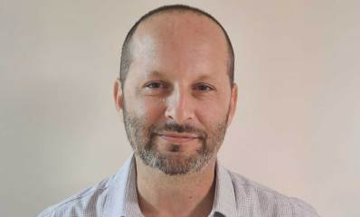 צילום פנים של אורן אוריאל