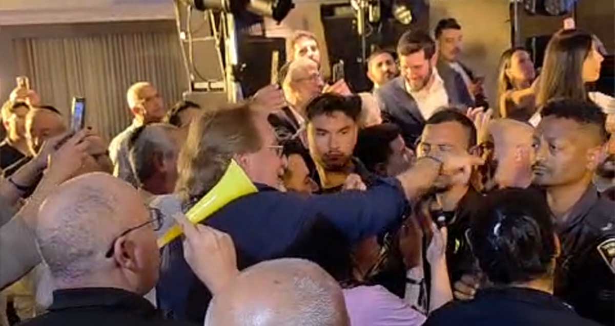 סגני ראש העיר של רמת-השרון וכפר סבא לא נותנים לאיתמר בן גביר לדבר בכנס באילת