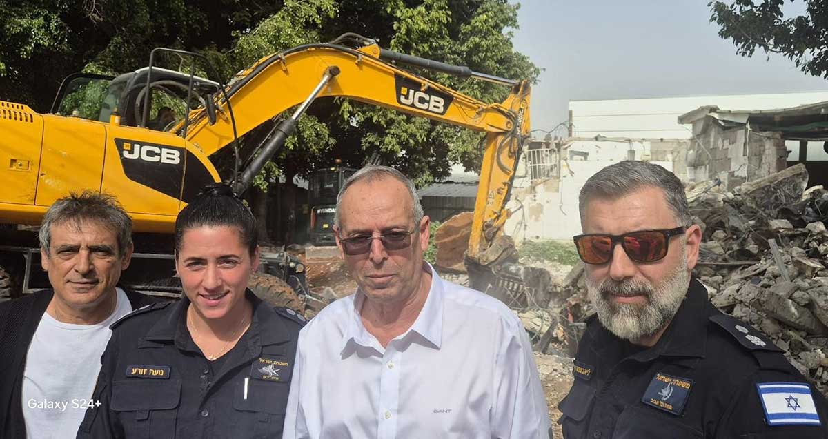 סגן ניצב ליאב מנשרוב מפקד משטרת גלילות, איציק רוכברגר, פקד נועה זורע מפקדת משטרת רמת השרון, עמוס מגוז סמנכ"ל התפעול של עיריית רמת השרון