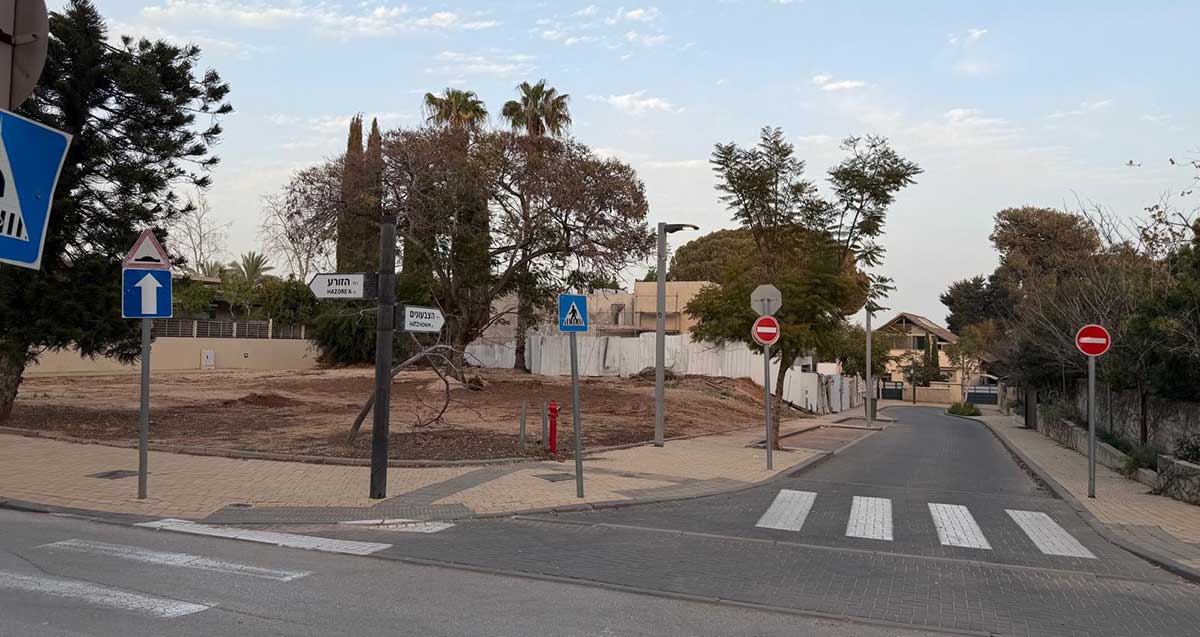 כפר שמריהו - עבודות ברחוב הזורע