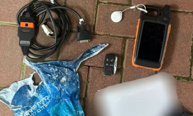 ציוד לפריצה וגניבת רכבים, צילום: משטרה