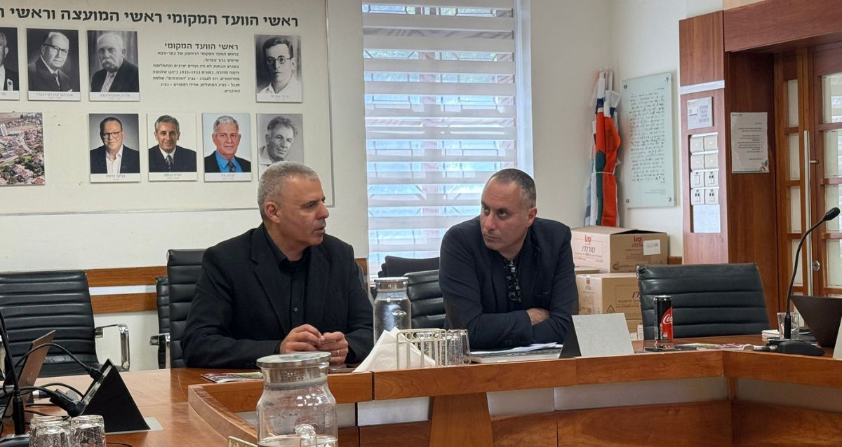 רפי סער ואיתמר בן מאיר, צילום: עיריית כפר סבא