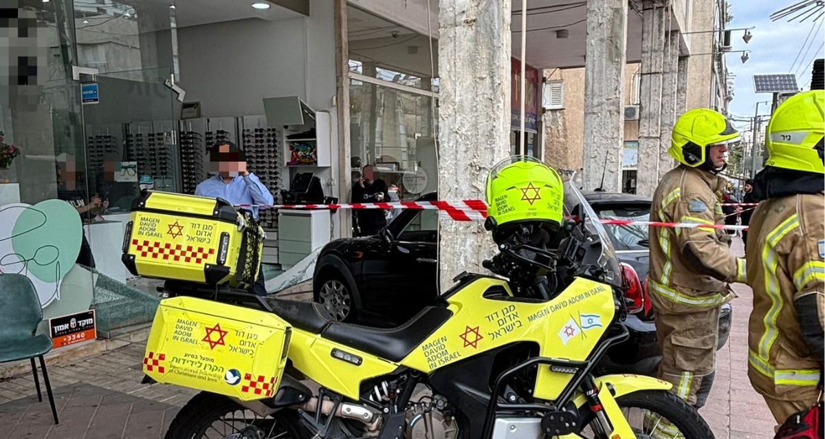 זירת האירוע רחוב סוקולוב, צילום: מדא