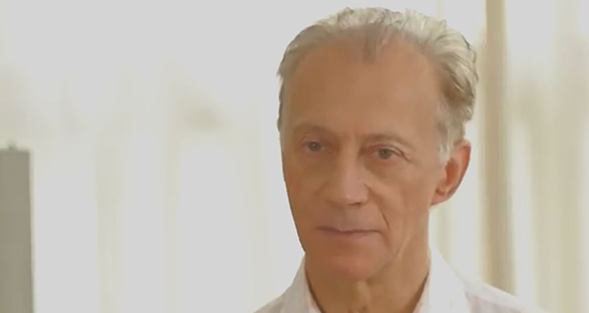 מתי כספי, צילום מסך מיוטיוב, מתוך תיעוד יוצרים של מפעל הפיס עם יואב קוטנר