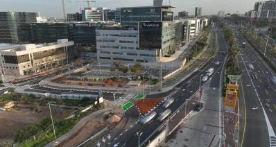 כביש 2 ואזור התעסוקה הרצליה פיתוח. כניסה ויציאה חדשים לאזור התעסוקה.