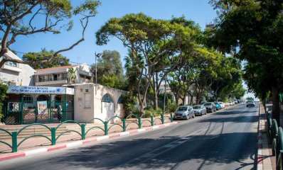 רחוב אז"ר בכפר סבא, צילום: מייקל כץ