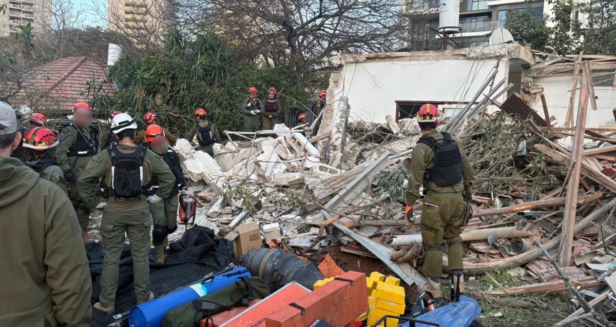 צוות גדוד 998 מתרגלים בזירת הרס, צילום: דובר צה"ל