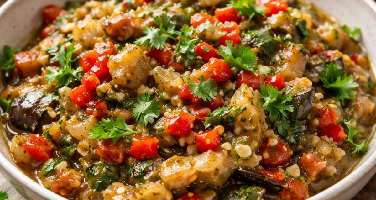 סלט חצילים עם פלפלים, צילום: חלי ממן