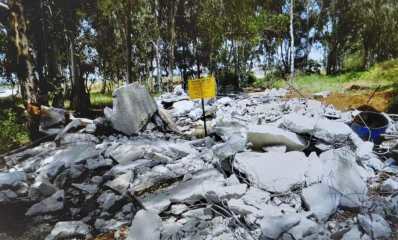 המתחם ליד שדה התעופה לאחר ההריסה. צילום: דוברות עיריית הרצליה