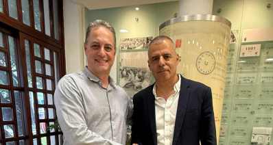 רפי סער ופרופסור יעקב חן, צילום: מתוך עמוד הפייסבוק של ראש העיר