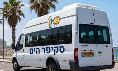 רכב היסעים -שירות של סקיפר, צילום: עיריית הרצליה