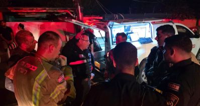 כוחות כיבוי והצלה בשוטרים בזירת אירוע - ארכיון, צילום: דוברות כיבוי והצלה