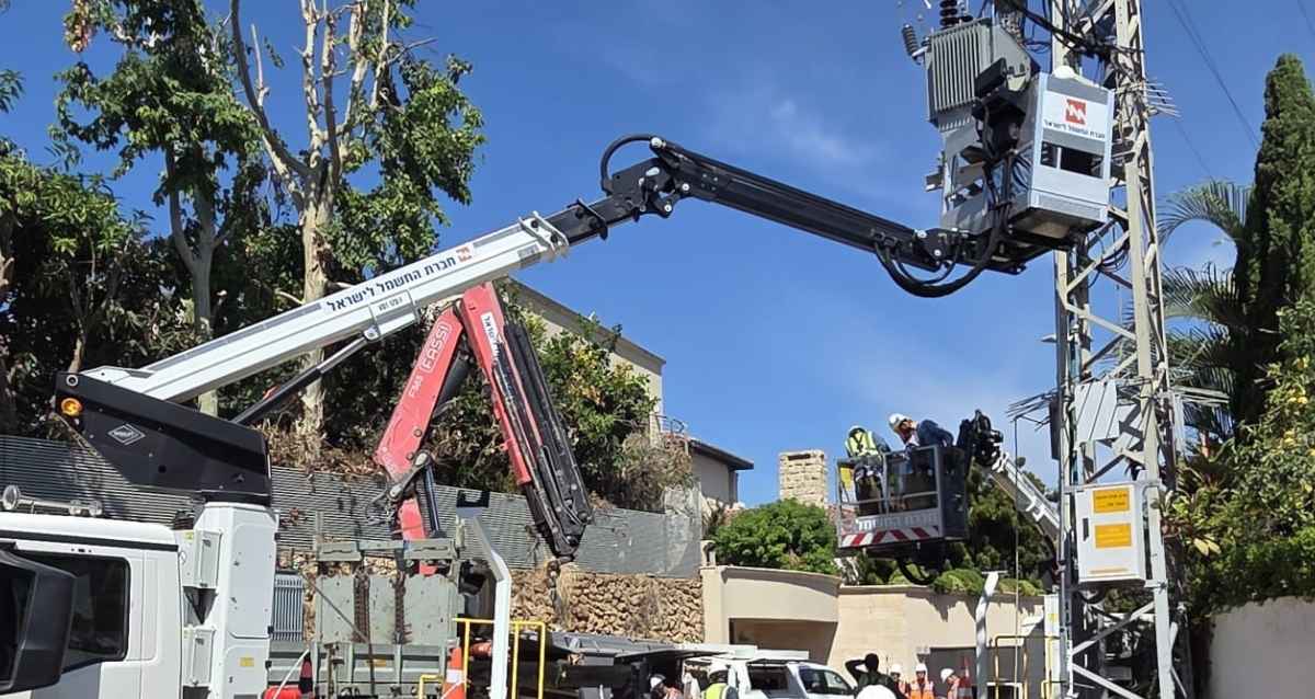 עבודות חשמל - ארכיון, צילום: חברת החשמל