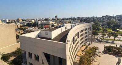 נוף גגות מרכז הרצליה